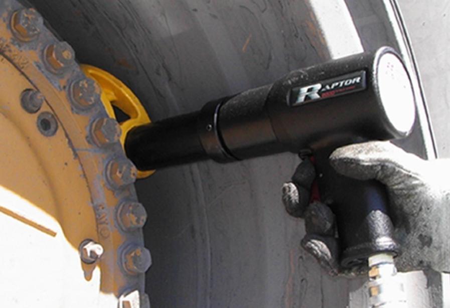 TorcUP_RP2000_Langabstuetzung_Muldenkipper-Felge_01